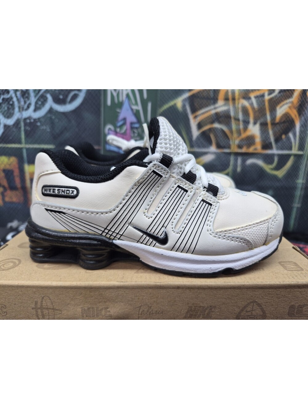 Nike Shox NZ 2.0 (TD) Ivory Low Top Leather Sneakers US 10c 🔥2011 RELEASE, NEW - Picture 5 of 9